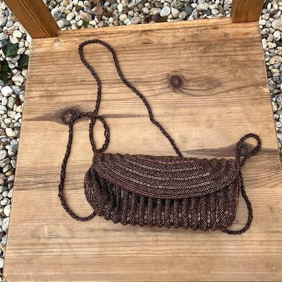 carlo fellini Handbags - Fellini Carlo Fellini Beaded Clutch